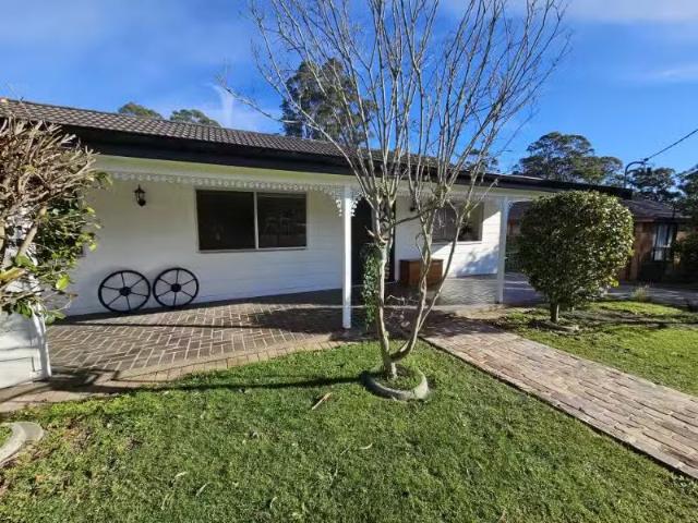 Just in! 2 BR 13 Oaklands Street, MITTAGONG House for rent Li.