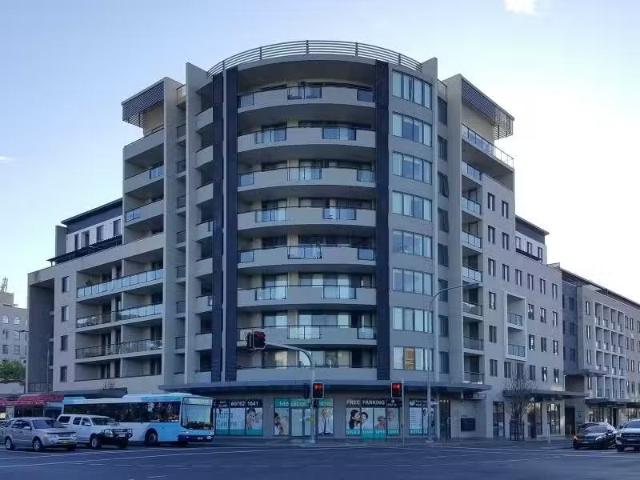 For Rent! 2 BR 140/20 Victoria Road, Parramatta Apartment for.