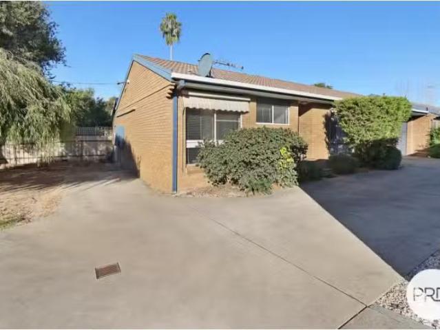 Just in! 2 BR 1/549 Ebden Street, SOUTH ALBURY Apartment for r.