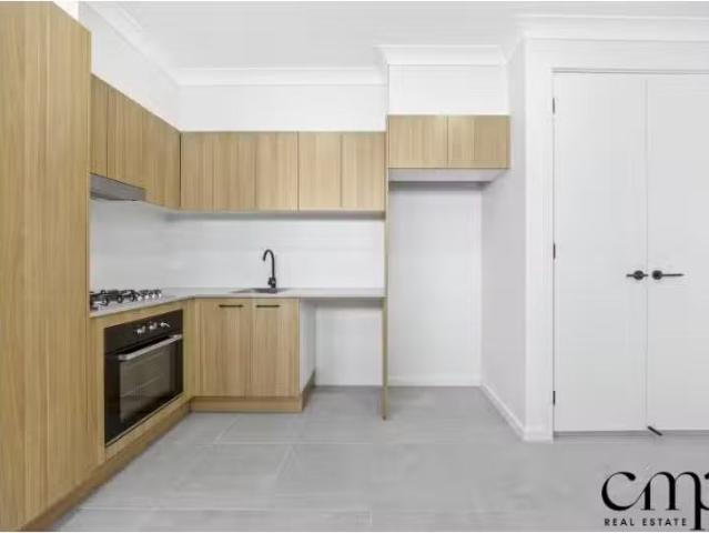 Rental! 2 BR 15A Illyria Street, ROSEMEADOW House for rent Li.