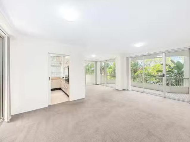 Charming 2 BR 16/25 Johnson Street, Chatswood, NSW 2067