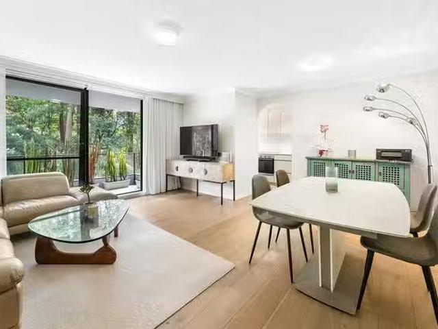 Just in! 2 BR 16/25A Marks Street, Naremburn, NSW 2065
