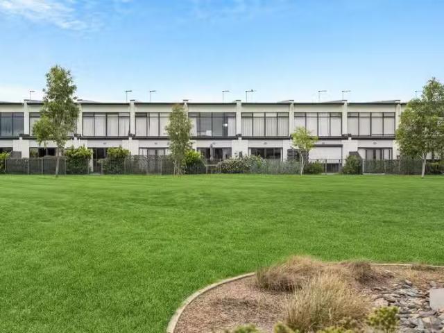 Charming 2 BR 16 Hefford Avenue, CROYDON PARK, SA 5008 House.