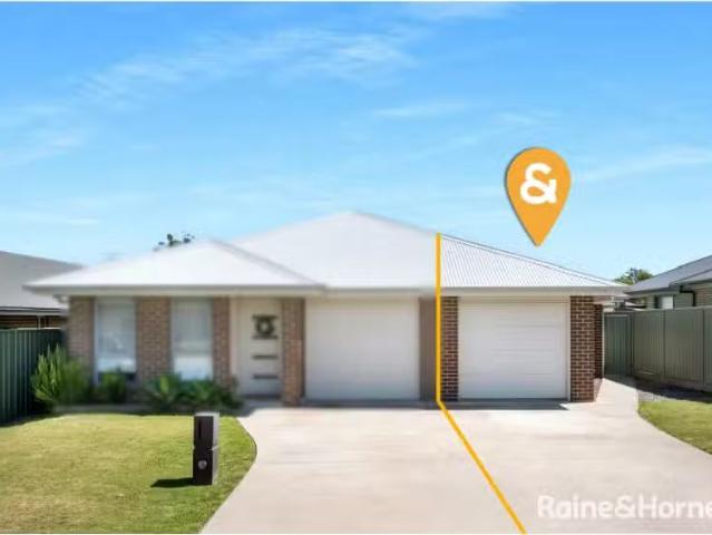 Cozy 2 BR 16A Vendetta Street, NOWRA House for rent Listed by.