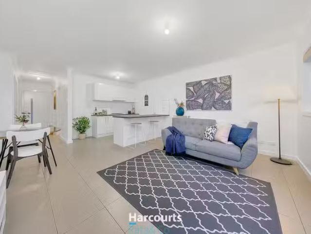 Deal! 2 BR 1/86 Heyington Avenue, Thomastown, VIC 3074 Unit.