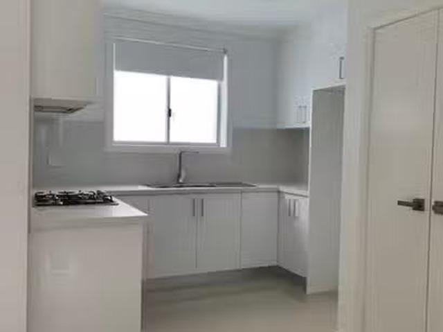 Deal! 2 BR 207A Park Road, Auburn, NSW 2144