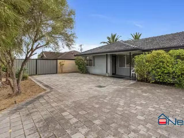 Deal! 2 BR 200B Cammillo Road, Kelmscott, WA 6111