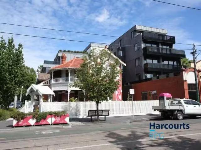 New 2 BR 203/53 Chrystobel Crescent, HAWTHORN, VIC 3122 Apar.