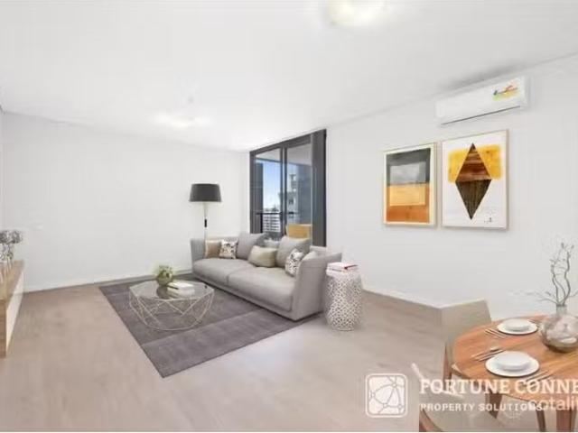 Cozy 2 BR 210/192 Stacey Street, Bankstown Apartment for rent.