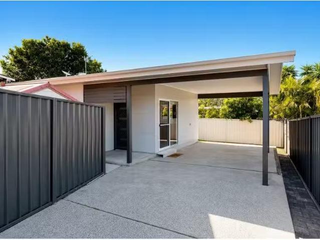 Cheap 2 BR 21A Boronia Road, LAKE MUNMORAH House for rent Lis.