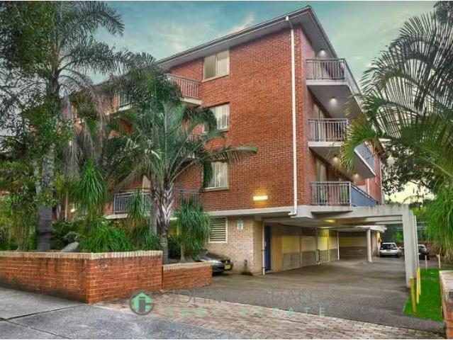 For Rent! 2 BR 22/5 9 Marlene Crescent, GREENACRE Apartment fo.