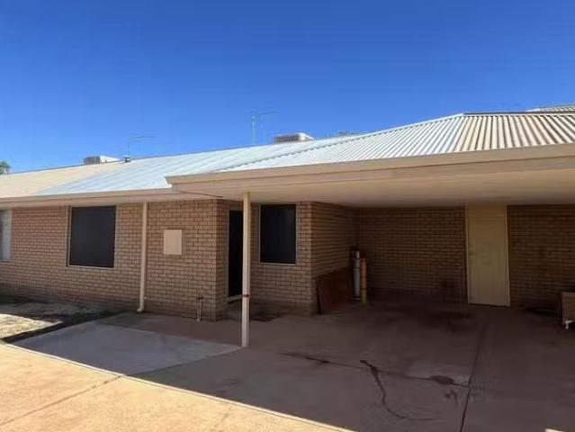 Cheap 2 BR 2/37 Sylvester Street, Coolgardie, WA 6429