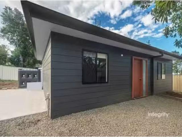 Deal! 2 BR 26a Journal Street, Nowra Apartment for rent Liste.