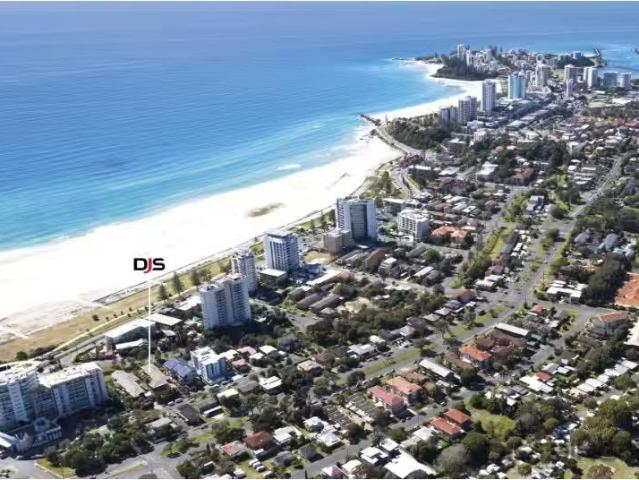 Nice 2 BR 28/15 17 South Street, Coolangatta Apartment for ren.