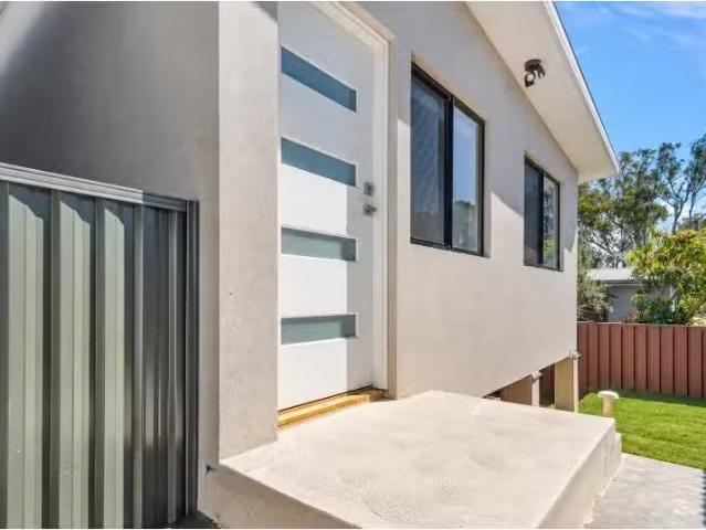 Just in! 2 BR 29A Eyre Street, Smithfield Apartment for rent.