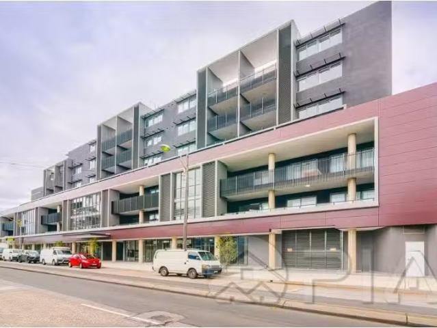 Cheap 2 BR 301/570 574 New Canterbury Road, Hurlstone Park Apa.