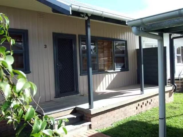 Nice 2 BR 3/125 High Street, Taree House for rent Listed by C.