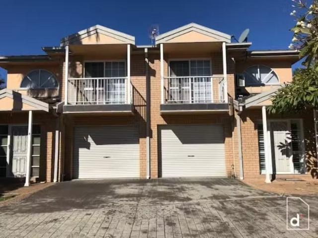 Rental! 2 BR 3/58 Thalassa Avenue, East Corrimal Townhouse for.