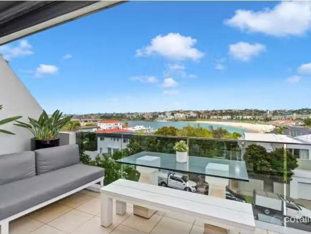 Unique 2 BR 4/120 Brighton Blvd, North Bondi Apartment for ren.