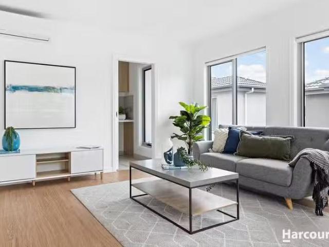 Rental! 2 BR 4/8 Anderson Street, TEMPLESTOWE, VIC 3106 Hous.