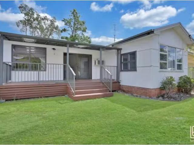 For Rent! 2 BR 4 Sunrise Avenue, BUDGEWOI House for rent List.
