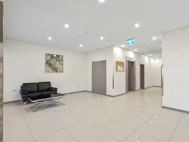 Charming 2 BR 508/60 Grose Avenue, Cannington, WA 6107