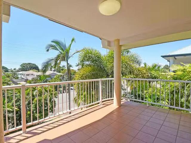 Nice 2 BR 5/108 Eyre Street, North Ward, QLD 4810