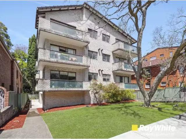 Nice 2 BR 5/23 Warialda Street, KOGARAH Apartment for rent Li.