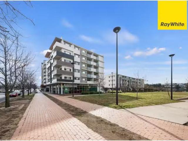 Charming 2 BR 57/15 Limburg Way, GREENWAY Apartment for rent.