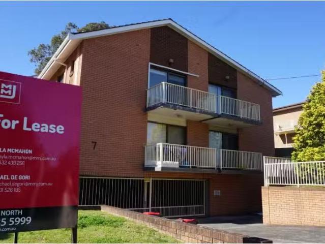 For Rent! 2 BR 5/7 Mercury Street, Wollongong Apartment for re.