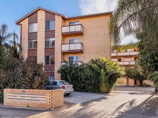 New 2 BR 6/40 Chatham Road, Keswick, SA 5035