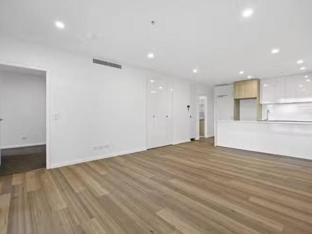Nice 2 BR 64/11 Camilleri Way, Gungahlin, ACT 2912