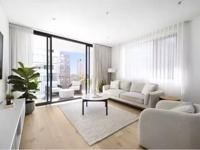 Nice 2 BR 706/87 Oxford Street, Bondi Junction Apartment for r.