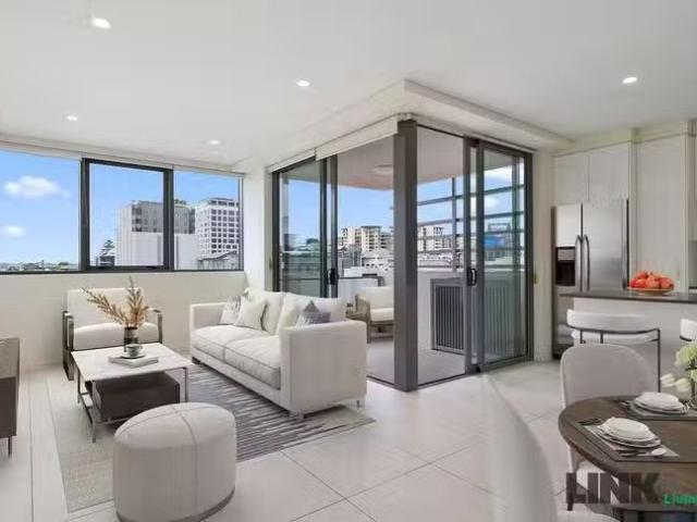 Nice 2 BR 701/50 Mclachlan Street, Fortitude Valley, QLD 4006