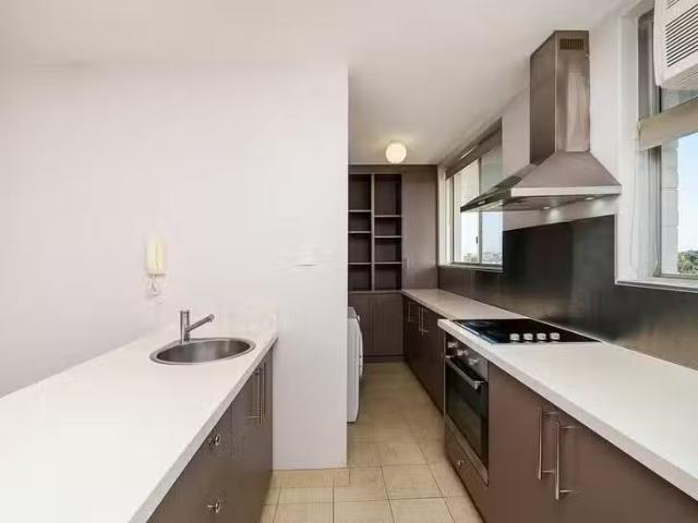 Nice 2 BR 89/96 Guildford Road, Mount Lawley, WA 6050