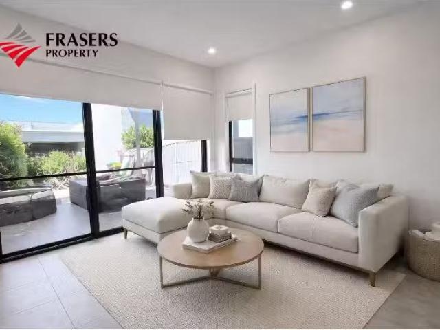 Rental! 2 BR 89 Harbour Boulevard, SHELL COVE Townhouse for re.