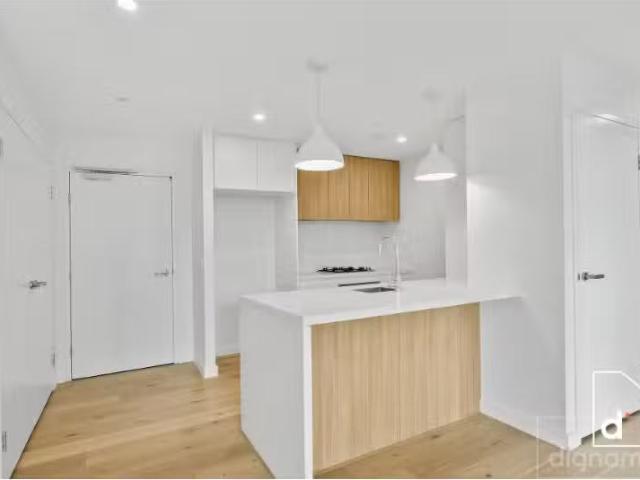 Unique 2 BR A405/71 77 Kembla Street Street, Wollongong Apartm.