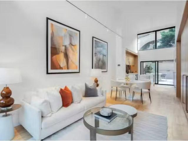 Cozy 2 BR GF/38 Cumberland Street, THE ROCKS Apartment for ren.