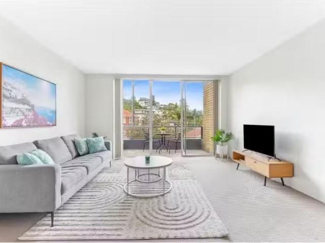 Cheap 2 BR Unit 13/20 Hardy Street, North Bondi Apartment for.
