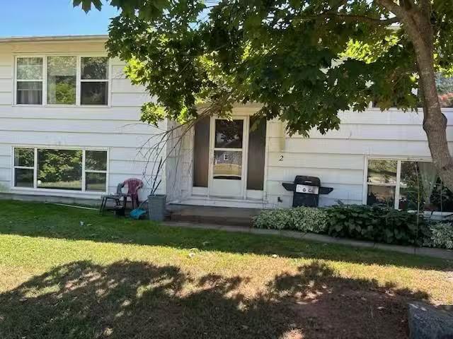 Nice 2 Donald Mac Leod Drive White Building 3 2 Donald Ma.