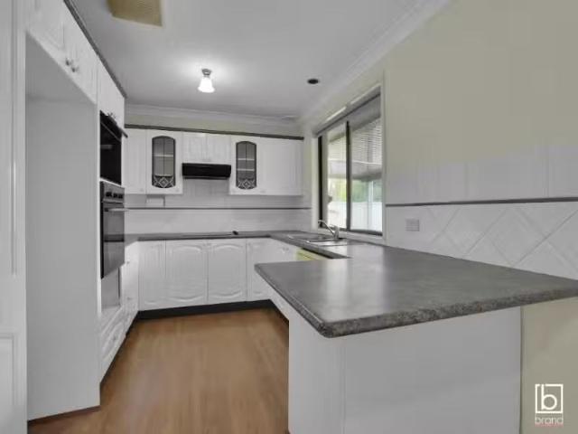 Cozy 2 Kingston Road, KANWAL House for rent Listed by Craig A.