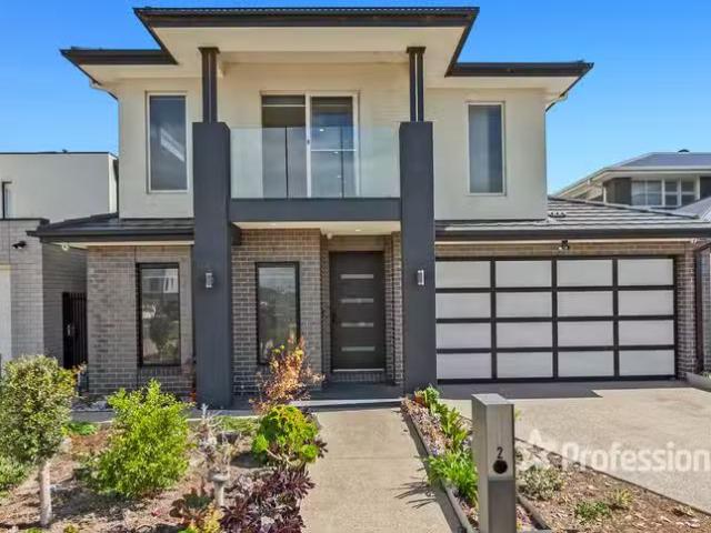 Unique 2 Sabot Close, Werribee South VIC 3030