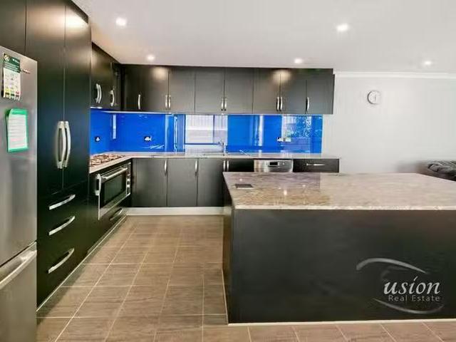 Cozy 2A Cooba Place, Duncraig, WA 6023