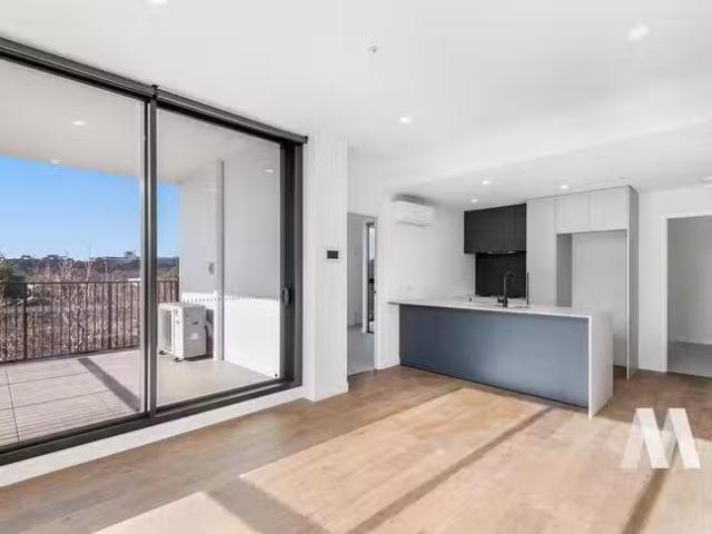 Nice 2B/145 Boundary Road, North Melbourne, VIC 3051