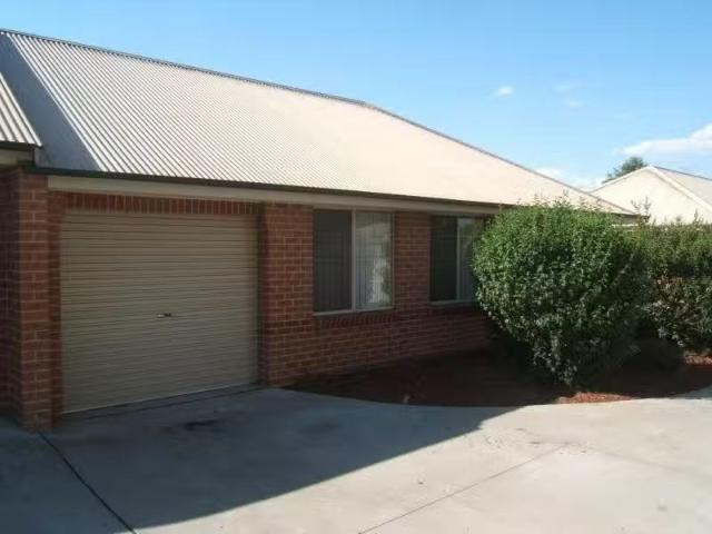 Charming 3/42 Stanley Street, Bathurst Apartment for rent Lis.