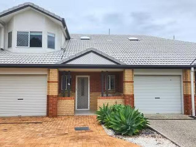 Unique 34/580 Seventeen Mile Rocks Road, Sinnamon Park, QLD 4073