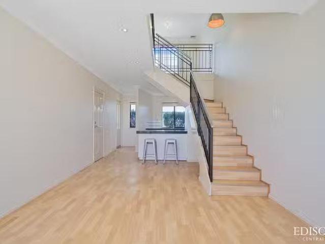 For Rent! 34 Oak Lane, West Perth, WA 6005