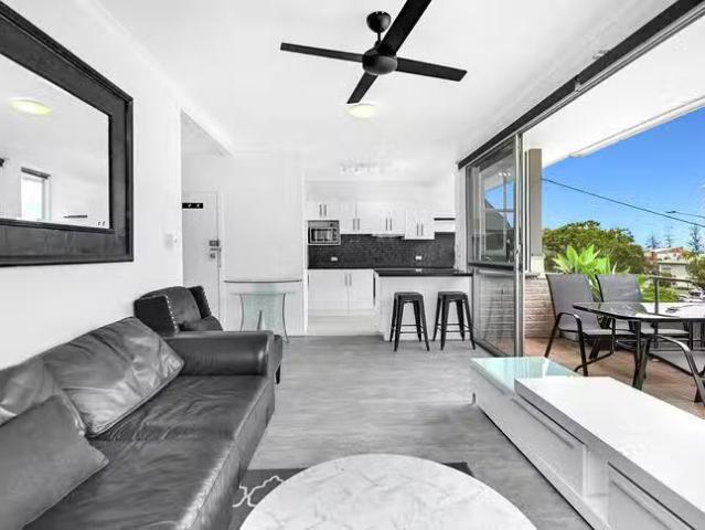 Unique 3/53 Connor Street, Burleigh Heads, QLD 4220