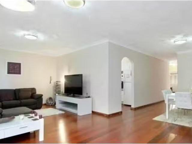 Charming 3/534 Church Street, North Parramatta Apartment for r.