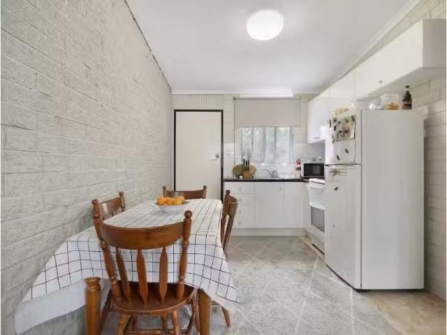 Charming 3/535 Abercorn Street, SOUTH ALBURY House for rent L.